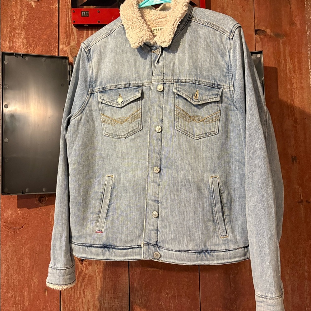 Idyllwind Light Blue Denim Jacket with Sherpa Collar